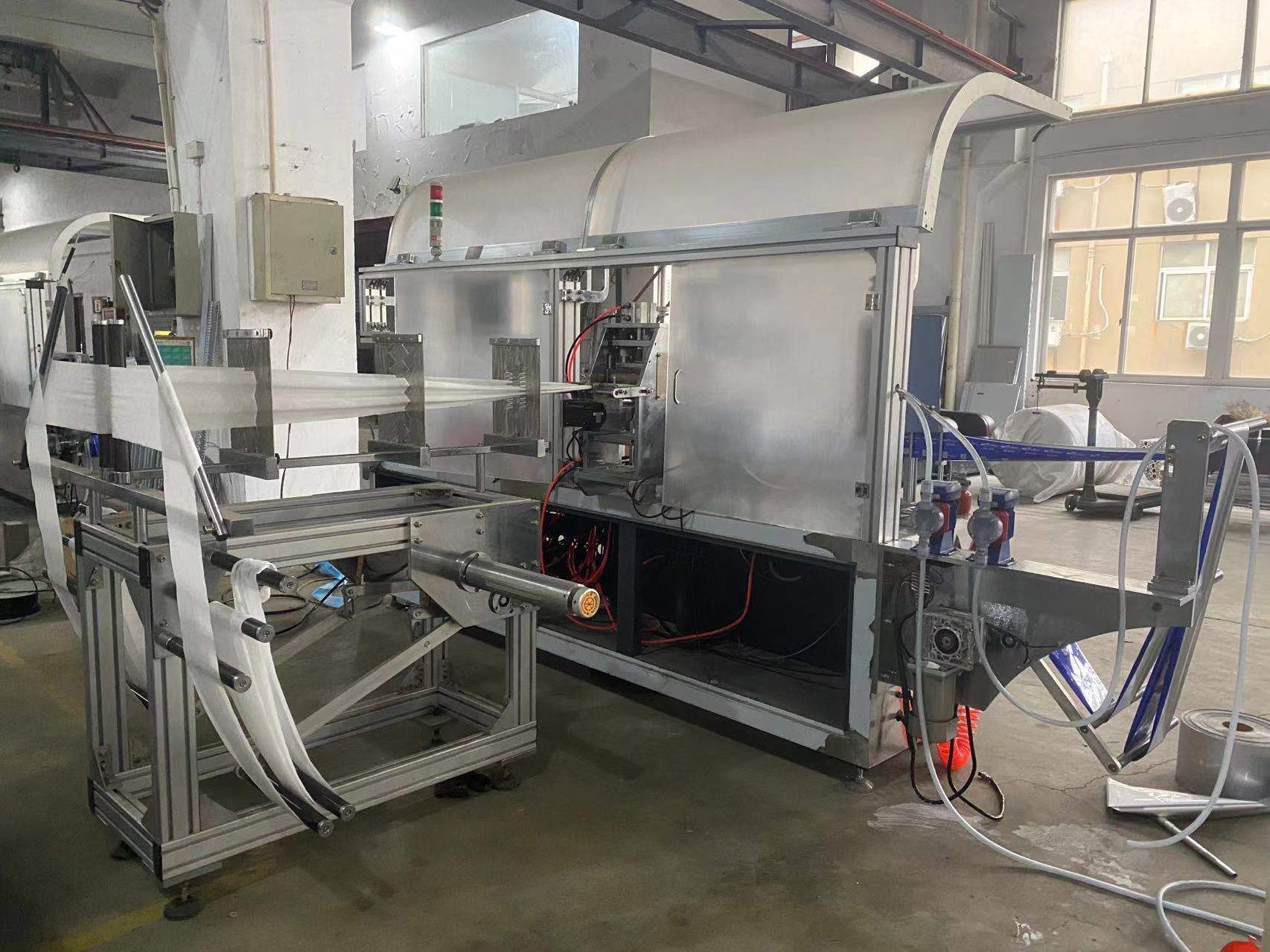 全自動四邊封濕巾包裝機